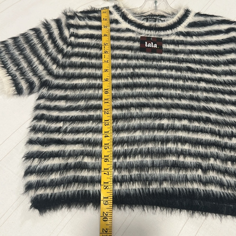 Dressed in LALA “Be Proud of Yourself Fuzzy Knit Top” in Black + White Boxy S/M - Picture 16 of 16